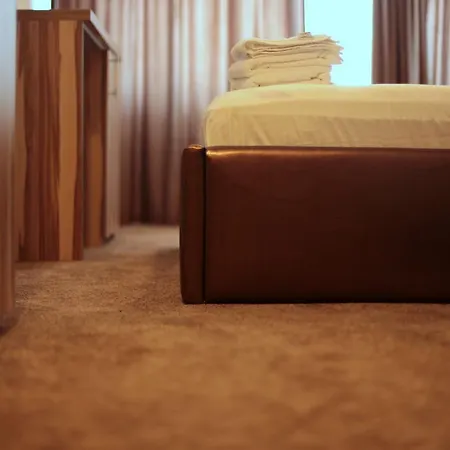 Hypnotique Năvodari