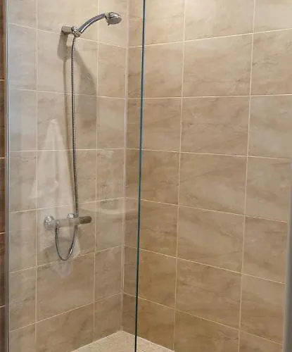 ヴィラ Hypnotique ナボダリ