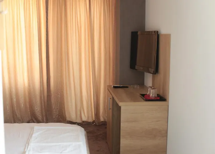 Hypnotique ヴィラ