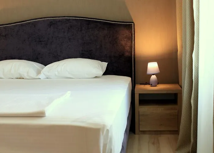 ヴィラ Hypnotique ナボダリ