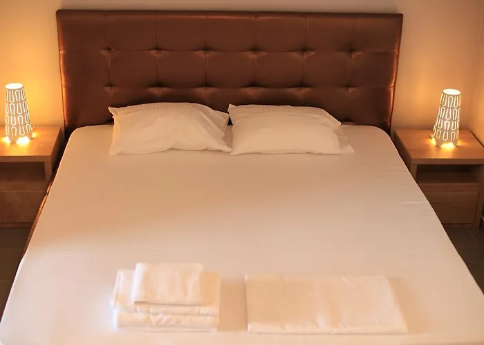 ヴィラ Hypnotique ナボダリ